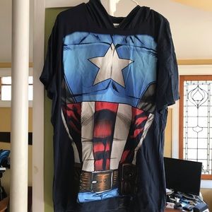 Captain America hooded t-shirt